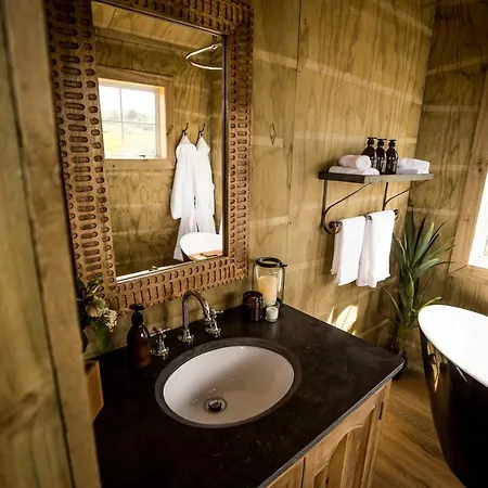 Orchard Valley Glamping Otorohanga Exterior photo