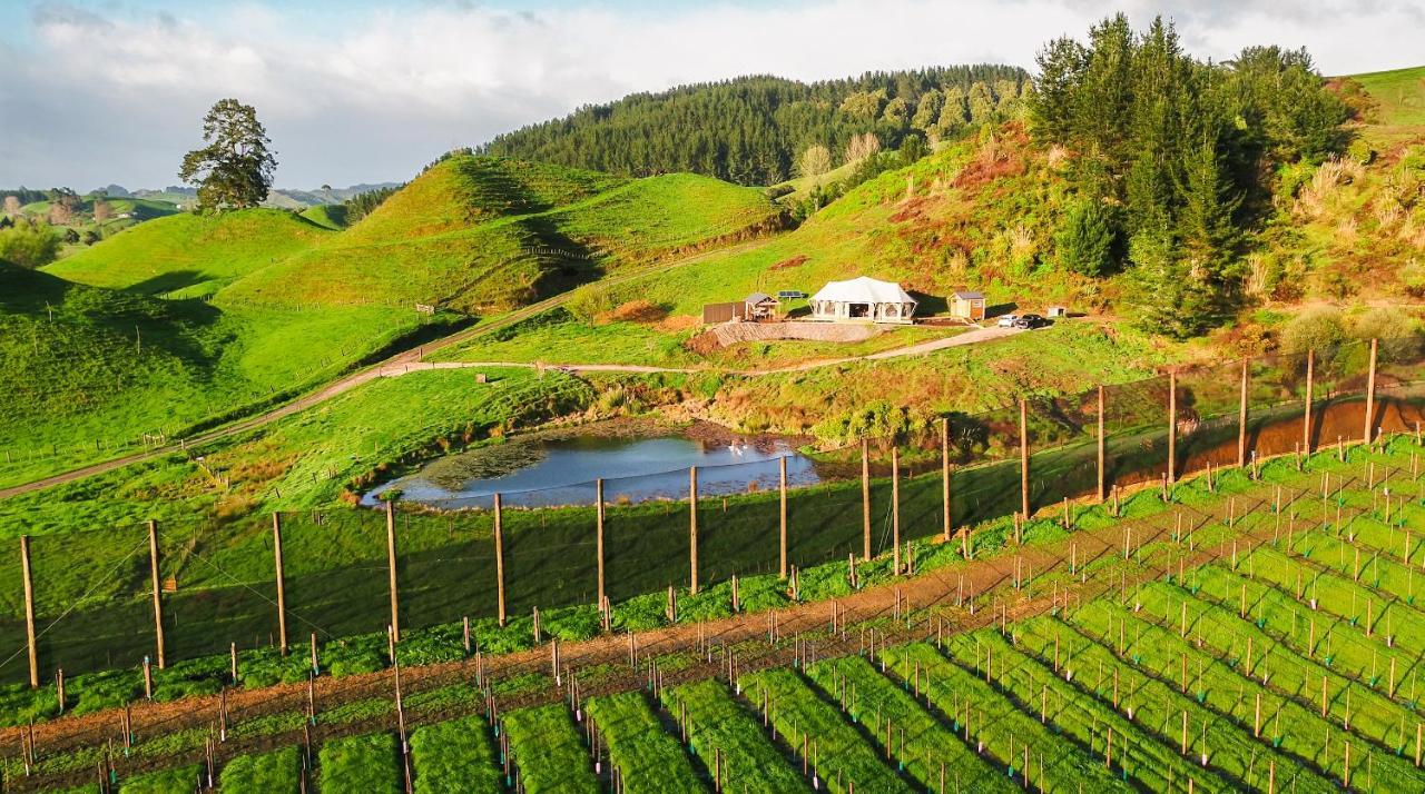 Orchard Valley Glamping Luxury tent